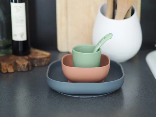 Béaba Szilikon étkező szett - 4 db - Mineral  Baba tányér, tálka, pohár, kanál