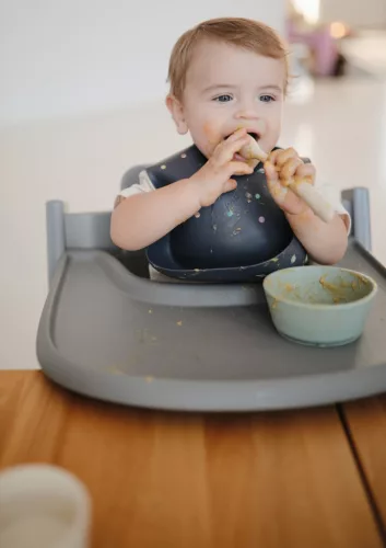 Natúr manna PRÉMIUM csomag Uniszex (hozzátápláláshoz) Előke, tányér, tál, kanál-villa szett, pohár