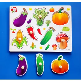 Fa fogantyús puzzle kerti zöldségek (formabeillesztő)