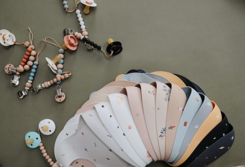 Előke (Bolygók) Mushie, baba előke