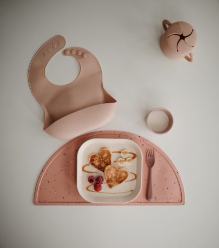 Előke (Púderrózsaszín) Mushie, baba előke