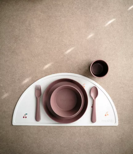 Kanál-villa szett (Mackó) Mushie baba kanál, baba villa, gyermek evőeszközkészlet