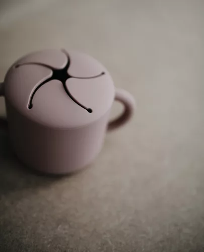 Mushie Nasitartó (Halvány lila) Mushie