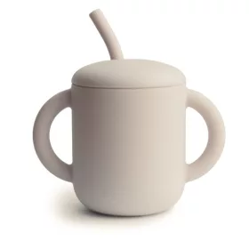   Szilikon szívószálas itatópohár (Homok) Mushie baba pohár