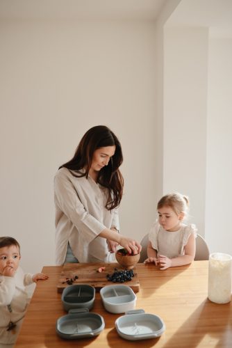 Mushie Uzsonnás doboz (Füst) Mushie