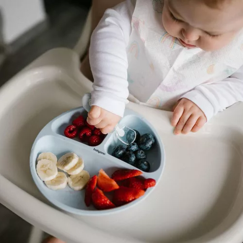 BabyOno tányér szilikon tapadó aljú háromrekeszes kék 1482/01  baba lapos osztott tányér