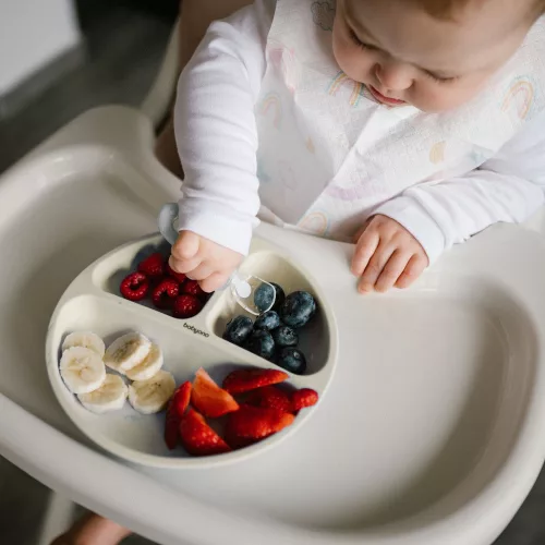 BabyOno tányér szilikon tapadó aljú háromrekeszes bézs 1482/04 osztott baba lapos tányér