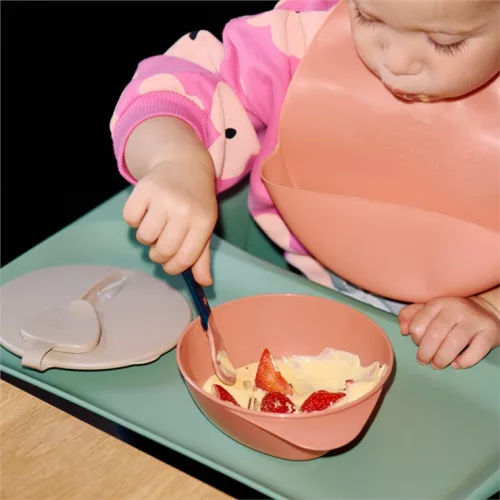 Tommee Tippee etetőtálka Feeding bowls tetővel és kanállal (baba/gyermek tányér)